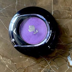 Lancôme color design eyeshadow in DRAMA Shimmer. NEW